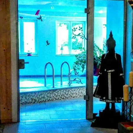 Wellnessapartment Furschuss Апартаменты