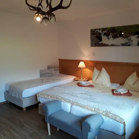Апартаменты Wellnessapartment Furschuss Нойкирхен-ам-Гросфенедигер